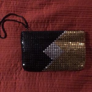 Y&S Vintage 80s Black & Gold Mesh Wristlet